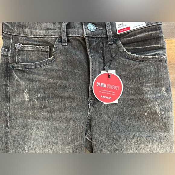 Express “Denim Perfect” Ankle High Rise Skinny – 0L – Charcoal Black Distressed - Picture 4 of 11